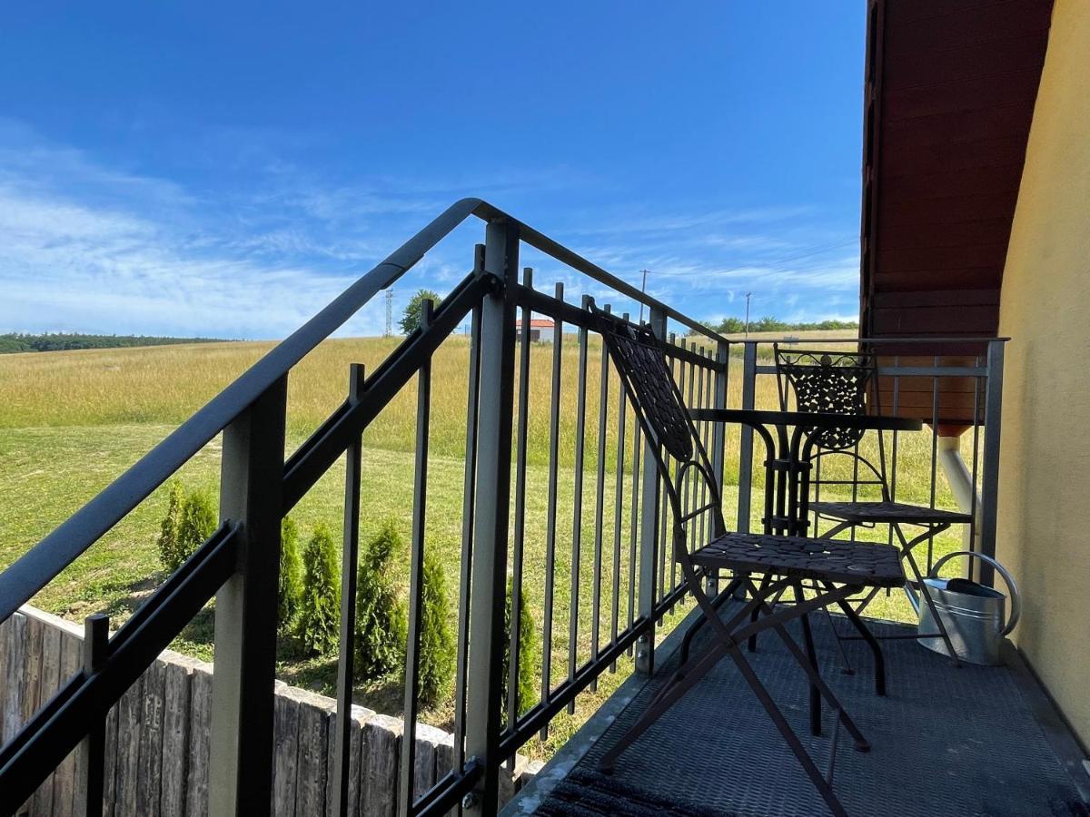 Apartmany U Petry Лугачовице Экстерьер фото